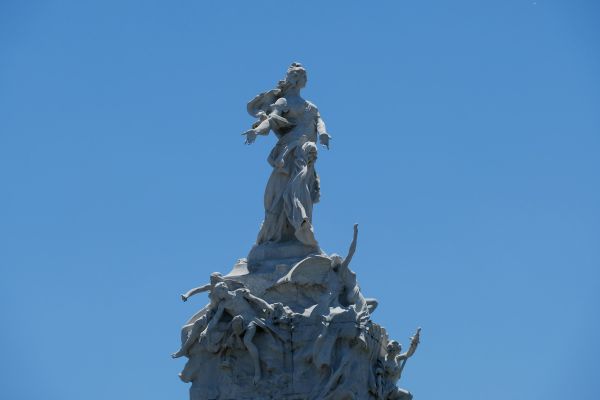 Découvrez l'arrondissement de la République : histoire et innovation